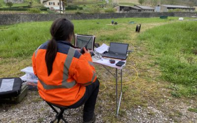 Recherche d’eau sur un site à Oraas (64) par Sismique Réflexion Très Haute Résolution  pour imager le sol jusqu’à 200 m de profondeur